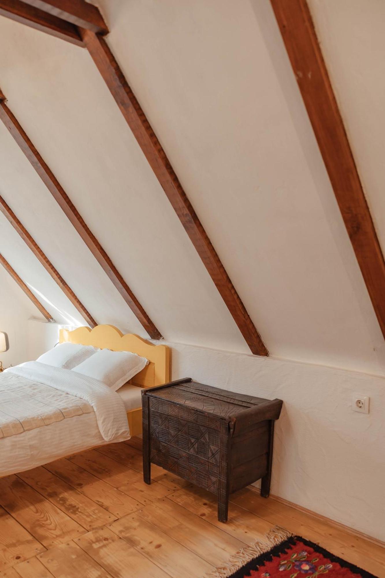 Viscri 9 Guest House ภายนอก รูปภาพ