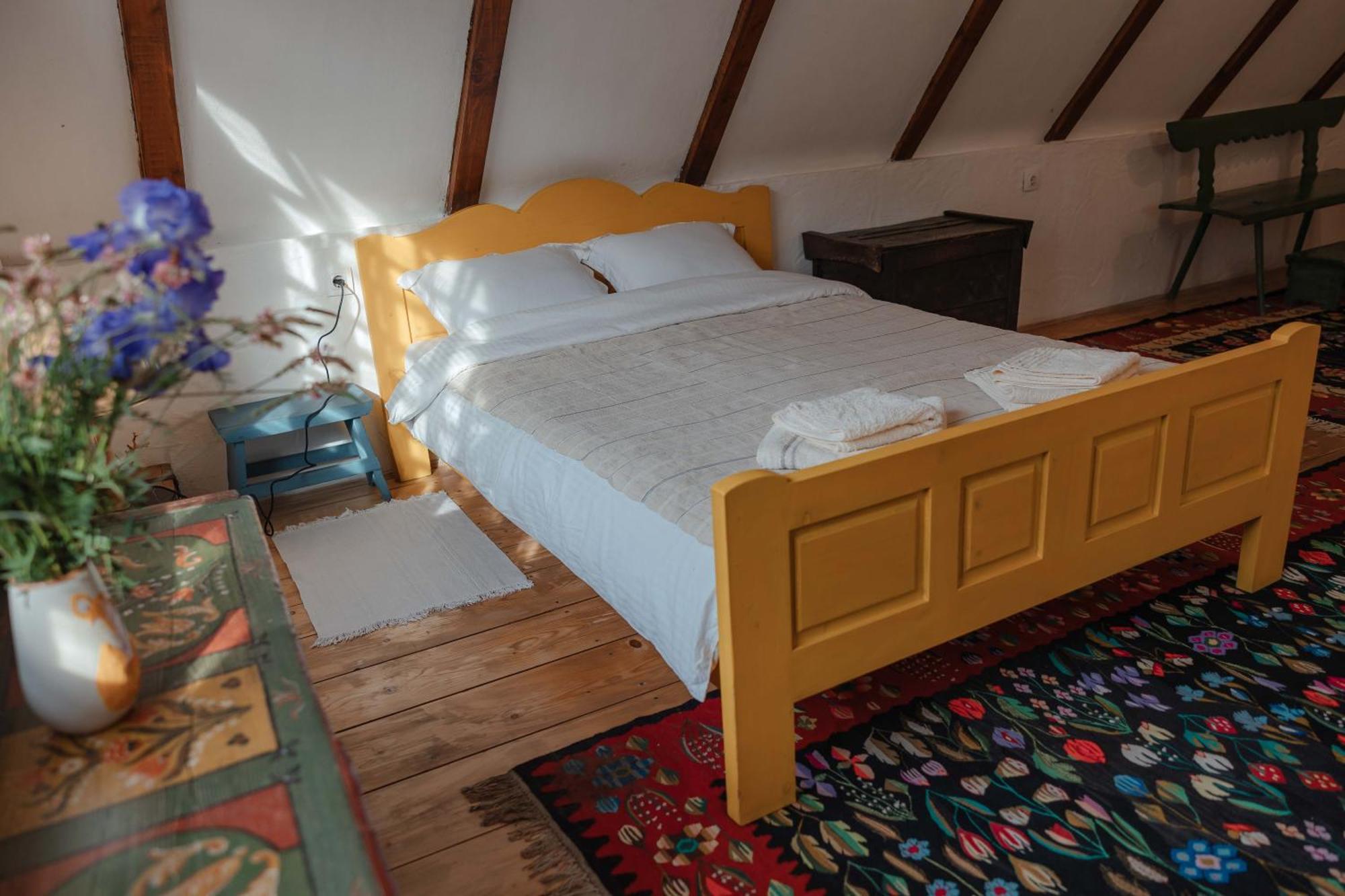 Viscri 9 Guest House ภายนอก รูปภาพ